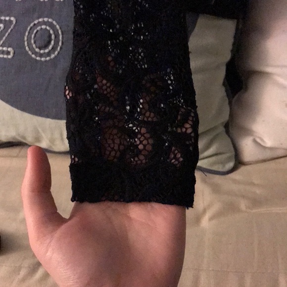 Lace Jacket - Picture 2 of 4